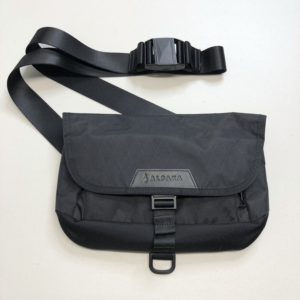 ALPAKA Air Sling V2 Black 10x8